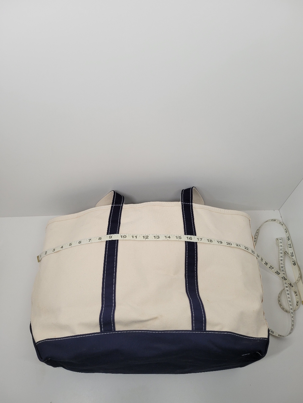 Vtg L.L. Bean Boat and Tote Lrg Beige Navy Blue Double Handles Canvas Tote Bag - Picture 5 of 6